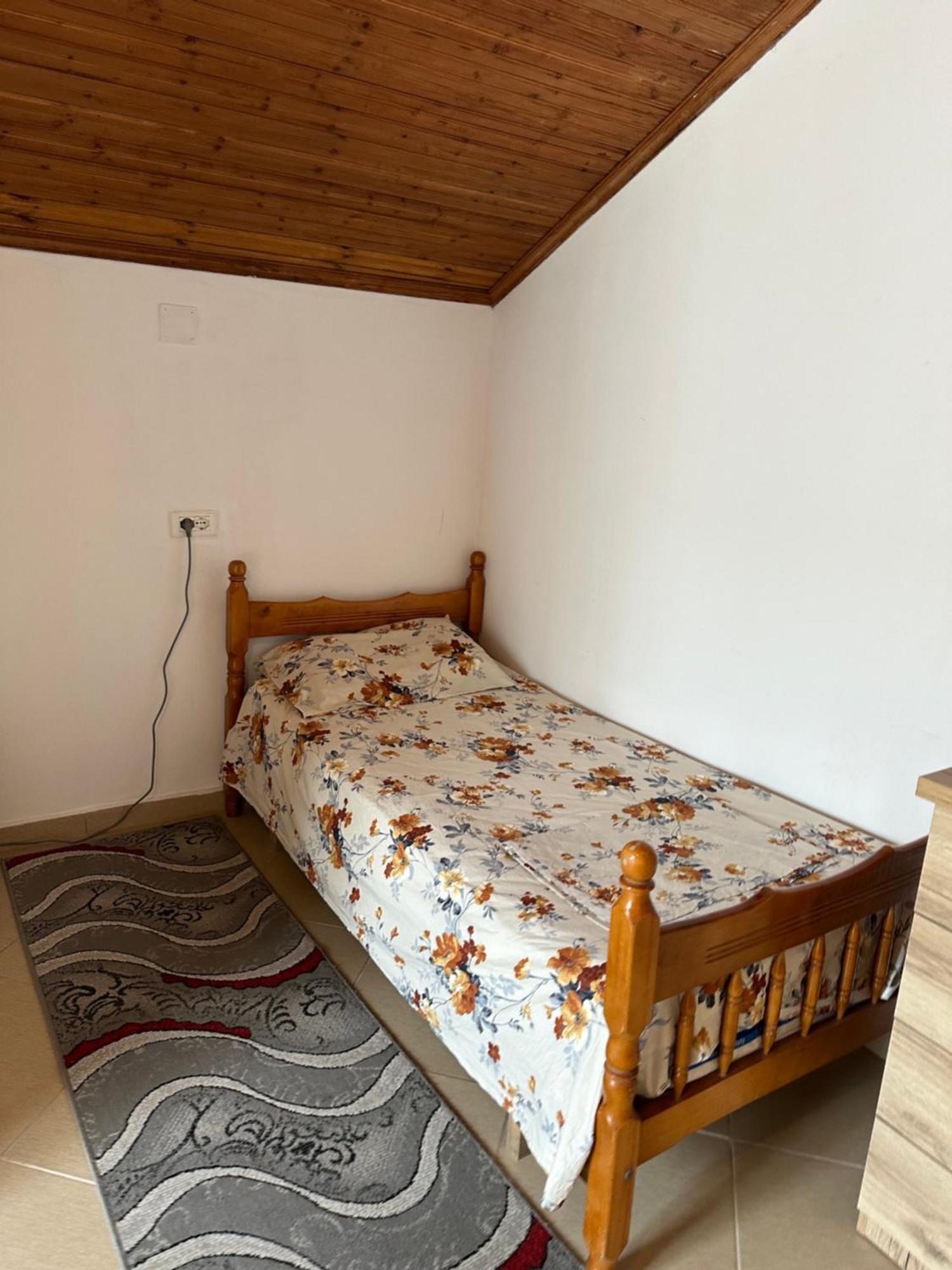 Villa Zefi Rrenc Shkodër Exteriör bild